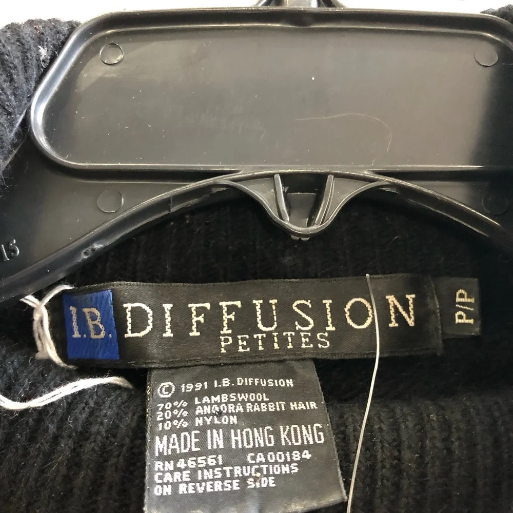 1991 Knit Lambswool Abstract Shapes Sweater | IB Diffusions - Picture 7 of 8